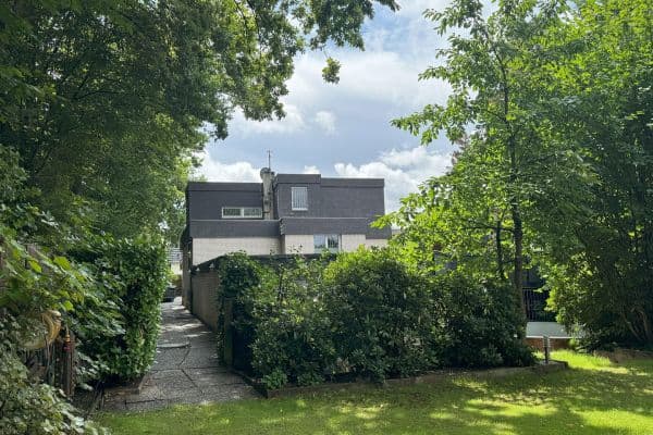 Predaj domu 210 m², pozemek 970 m², Hannover Predaj domu 210 m², pozemek 970 m², Hannover