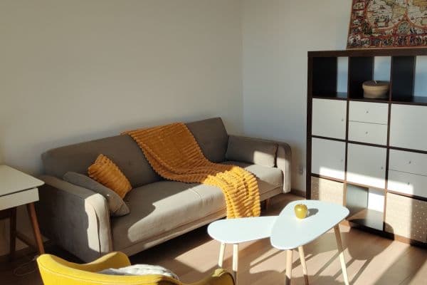 Prenájom bytu 3-izbový 68 m², Pečnianska, Bratislava Prenájom bytu 3-izbový 68 m², Pečnianska, Bratislava