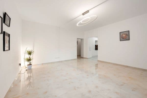 Predaj bytu 4-izbový 350 m², Masarykova, Židlochovice Predaj bytu 4-izbový 350 m², Masarykova, Židlochovice