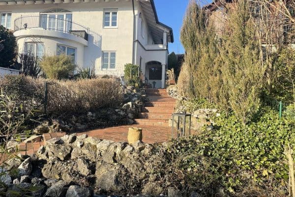 Predaj domu 260 m², pozemek 953 m², Hettenshausen, Bavorsko Predaj domu 260 m², pozemek 953 m², Hettenshausen, Bavorsko