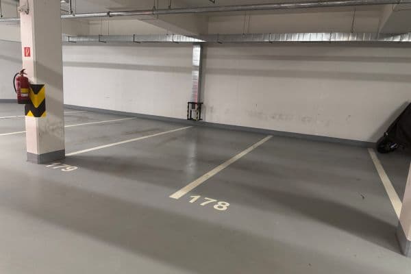 Predaj garáže 31 m², Březenská, Hlavní město Praha Predaj garáže 31 m², Březenská, Hlavní město Praha