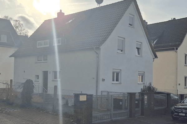 Predaj domu 190 m², pozemek 378 m², Grünerweg 12, Bad Vilbel Predaj domu 190 m², pozemek 378 m², Grünerweg 12, Bad Vilbel