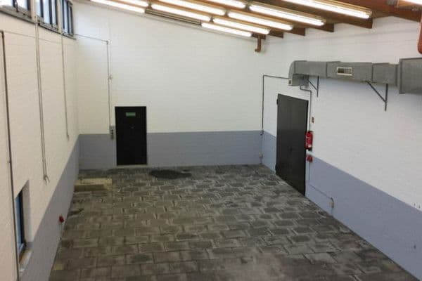 Prenájom nebytového priestoru 120 m², Erftstadt, Severné Porýnie - Westfálsko Prenájom nebytového priestoru 120 m², Erftstadt, Severné Porýnie - Westfálsko