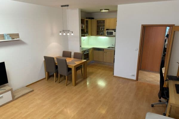 Predaj bytu 2-izbový 64 m², R.A. Dvorského, Praha Predaj bytu 2-izbový 64 m², R.A. Dvorského, Praha