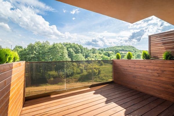 Prenájom bytu 1-izbový 35 m², Lázeňská, Slaný Prenájom bytu 1-izbový 35 m², Lázeňská, Slaný