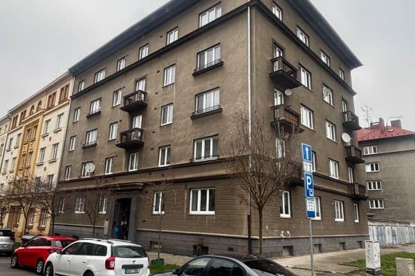 Predaj bytu 2-izbový 58 m², Božkovská, Plzeň, Plzeňský kraj Predaj bytu 2-izbový 58 m², Božkovská, Plzeň, Plzeňský kraj