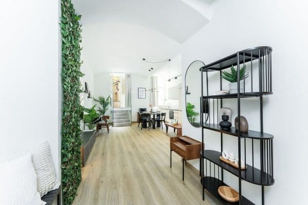Prenájom bytu 63 m², Václavské náměstí, Praha Prenájom bytu 63 m², Václavské náměstí, Praha