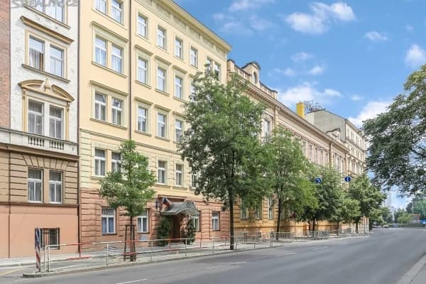 Prenájom nebytového priestoru 3 m², Sokolská, Praha Prenájom nebytového priestoru 3 m², Sokolská, Praha