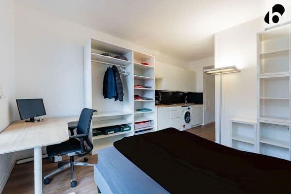 Prenájom bytu 1-izbový 23 m², Berlin, Berlín Prenájom bytu 1-izbový 23 m², Berlin, Berlín