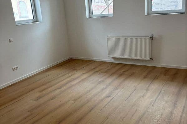 Prenájom bytu 2-izbový 75 m², Mühlstr. 45, Kaiserlautern, Porýnie-Falcko Prenájom bytu 2-izbový 75 m², Mühlstr. 45, Kaiserlautern, Porýnie-Falcko