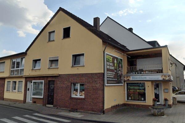 Predaj domu 159 m², pozemek 404 m², Lechenicher Straße 2, Bergheim Predaj domu 159 m², pozemek 404 m², Lechenicher Straße 2, Bergheim