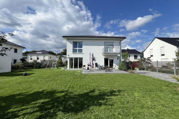 Prenájom domu 160 m², pozemek 650 m², Spandau, Berlín Prenájom domu 160 m², pozemek 650 m², Spandau, Berlín