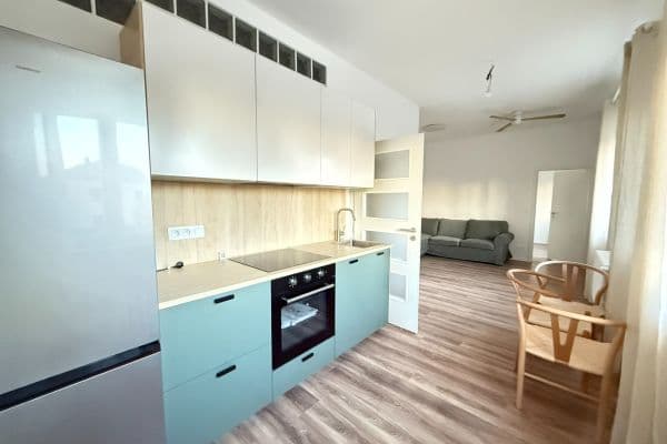Prenájom bytu 2-izbový 46 m², Mladoboleslavská, Praha Prenájom bytu 2-izbový 46 m², Mladoboleslavská, Praha