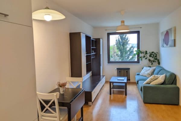 Prenájom bytu 2-izbový 47 m², Nad Palatou, Praha Prenájom bytu 2-izbový 47 m², Nad Palatou, Praha