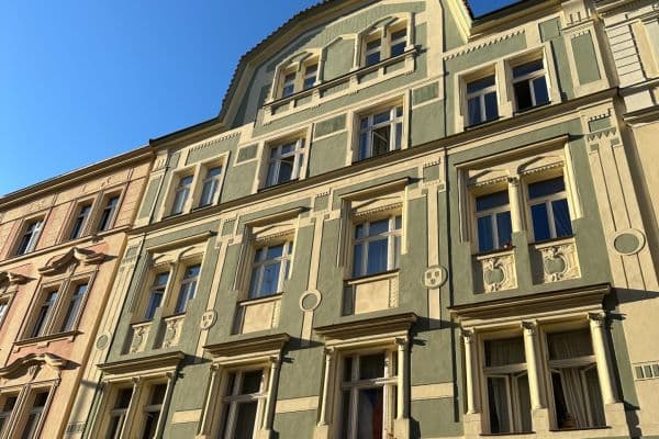 Prenájom bytu 1-izbový 28 m², Čestmírova, Praha Prenájom bytu 1-izbový 28 m², Čestmírova, Praha