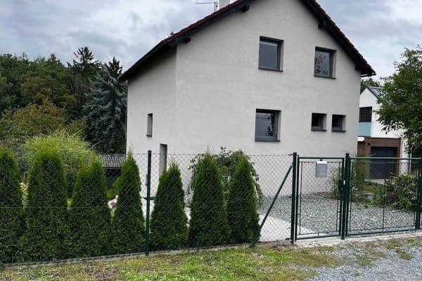 Predaj domu 175 m², pozemek 378 m², Plzeň Predaj domu 175 m², pozemek 378 m², Plzeň