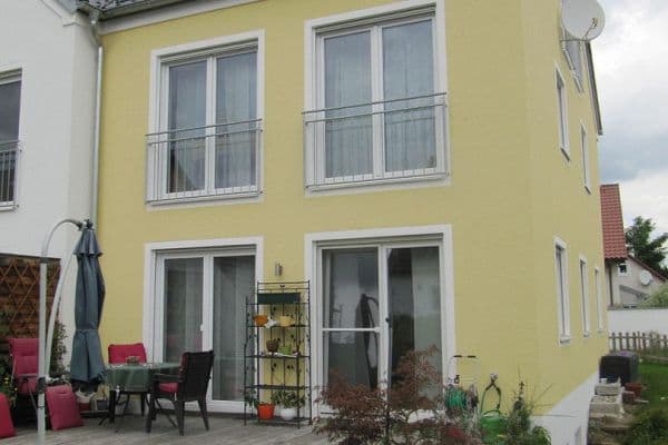 Prenájom domu 141 m², pozemek 255 m², Bussardstr. 6d, Ingolstadt, Bavorsko Prenájom domu 141 m², pozemek 255 m², Bussardstr. 6d, Ingolstadt, Bavorsko