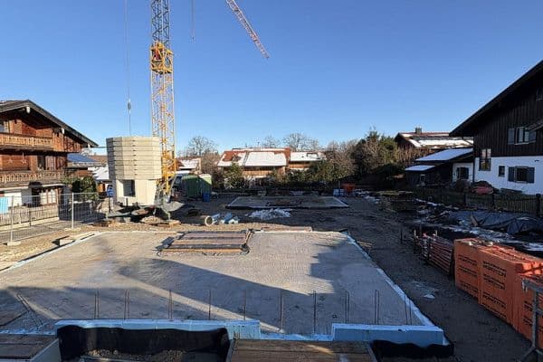 Predaj domu 180 m², pozemek 419 m², Rosenweg 4, Waakirchen, Bavorsko Predaj domu 180 m², pozemek 419 m², Rosenweg 4, Waakirchen, Bavorsko