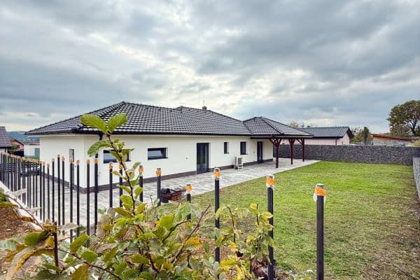 Predaj domu 180 m², pozemek 881 m², Ladova, Olomouc Predaj domu 180 m², pozemek 881 m², Ladova, Olomouc