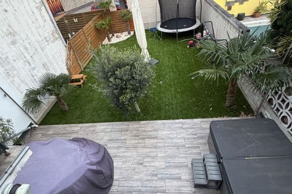 Predaj domu 180 m², pozemek 291 m², Hassloch Predaj domu 180 m², pozemek 291 m², Hassloch