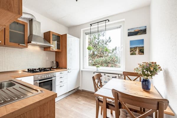 Predaj bytu 2-izbový 58 m², Korycanská, Praha Predaj bytu 2-izbový 58 m², Korycanská, Praha