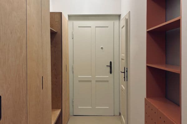 Predaj bytu 3-izbový 72 m², Šternberkova, Hlavní město Praha Predaj bytu 3-izbový 72 m², Šternberkova, Hlavní město Praha