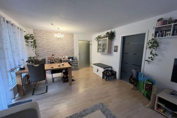 Predaj bytu 3-izbový 81 m², Möglingen Predaj bytu 3-izbový 81 m², Möglingen