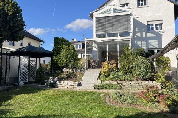 Predaj domu 161 m², pozemek 608 m², Hattersheim Okriftel Predaj domu 161 m², pozemek 608 m², Hattersheim Okriftel