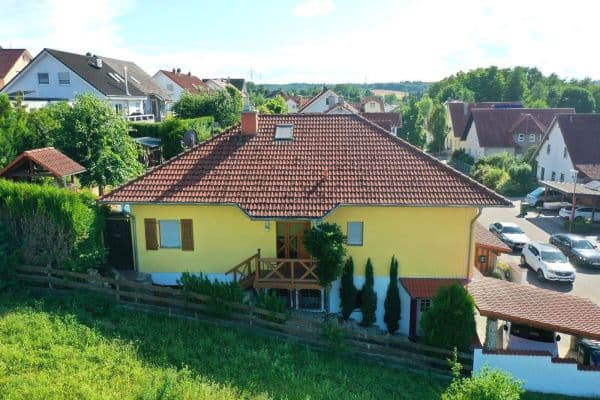 Predaj domu 191 m², pozemek 714 m², Kraichtal OT Münzesheim Predaj domu 191 m², pozemek 714 m², Kraichtal OT Münzesheim