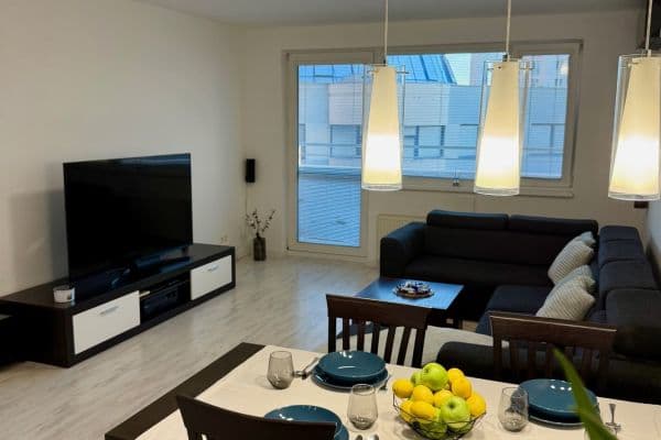 Predaj bytu 2-izbový 73 m², Martinčekova, Ružinov Predaj bytu 2-izbový 73 m², Martinčekova, Ružinov