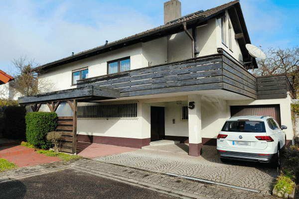 Predaj domu 186 m², pozemek 392 m², Schwetzingen-Hirschacker Predaj domu 186 m², pozemek 392 m², Schwetzingen-Hirschacker