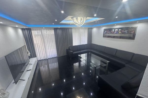 Predaj bytu 5-izbový 165 m², Rödermark Predaj bytu 5-izbový 165 m², Rödermark