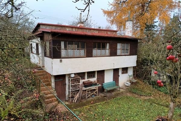Predaj rekreačného objektu 58 m², pozemek 504 m², Lesní, Zadní Třebaň Predaj rekreačného objektu 58 m², pozemek 504 m², Lesní, Zadní Třebaň
