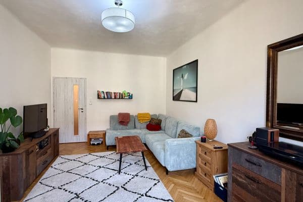 Prenájom bytu 2-izbový 70 m², U Smaltovny, Praha, Praha Prenájom bytu 2-izbový 70 m², U Smaltovny, Praha, Praha