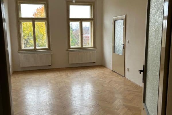 Prenájom bytu 3-izbový 86 m², U Rajské zahrady, Hlavní město Praha Prenájom bytu 3-izbový 86 m², U Rajské zahrady, Hlavní město Praha