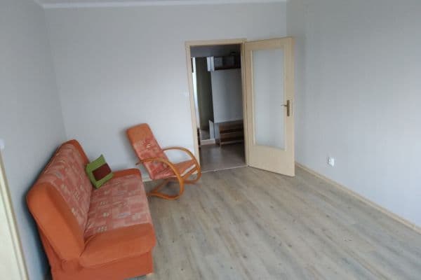 Predaj bytu 2-izbový 74 m², Luďka Matury, Pardubice Predaj bytu 2-izbový 74 m², Luďka Matury, Pardubice