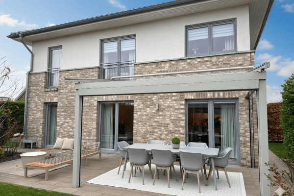 Predaj domu 142 m², pozemek 702 m², Quickborn Predaj domu 142 m², pozemek 702 m², Quickborn