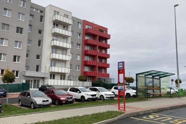 Prenájom bytu 1-izbový 42 m², Davidovičova, Praha Prenájom bytu 1-izbový 42 m², Davidovičova, Praha