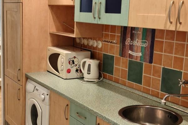 Prenájom bytu 2-izbový 50 m², Krymská, Karlovy Vary Prenájom bytu 2-izbový 50 m², Krymská, Karlovy Vary