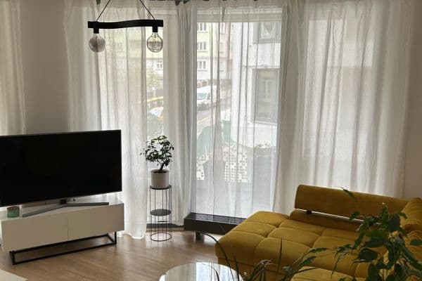 Predaj bytu 3-izbový 95 m², Hlaváčkova, Hlavní město Praha Predaj bytu 3-izbový 95 m², Hlaváčkova, Hlavní město Praha