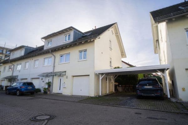 Predaj domu 123 m², pozemek 193 m², Baden-Baden Predaj domu 123 m², pozemek 193 m², Baden-Baden