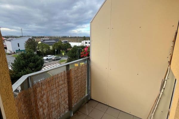 Prenájom bytu 2-izbový 92 m², Semilská, Hlavní město Praha Prenájom bytu 2-izbový 92 m², Semilská, Hlavní město Praha