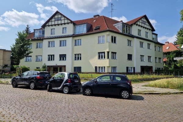 Predaj bytu 3-izbový 85 m², Klingsorplatz 2, Berlin, Berlín Predaj bytu 3-izbový 85 m², Klingsorplatz 2, Berlin, Berlín