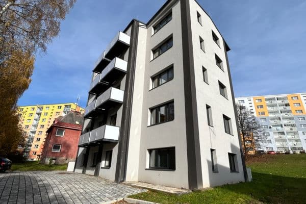 Prenájom bytu 2-izbový 40 m², Mládí, Jablonec nad Nisou Prenájom bytu 2-izbový 40 m², Mládí, Jablonec nad Nisou
