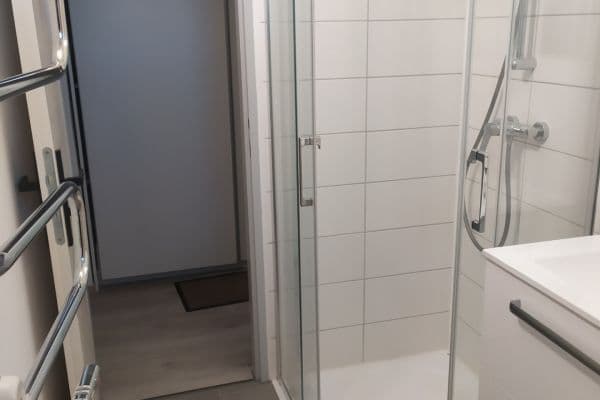 Prenájom bytu 2-izbový 48 m², Nerudova, České Budějovice Prenájom bytu 2-izbový 48 m², Nerudova, České Budějovice