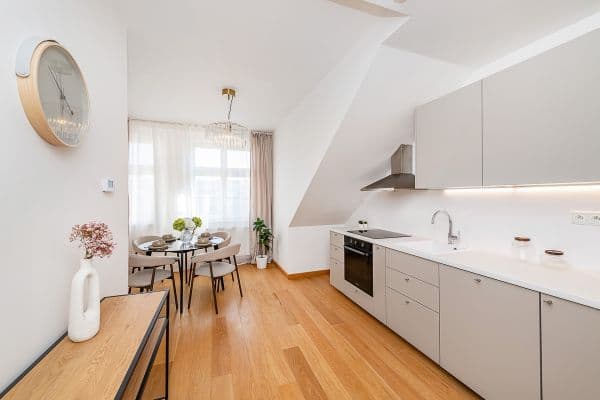 Predaj bytu 3-izbový 117 m², Chodská, Hlavní město Praha Predaj bytu 3-izbový 117 m², Chodská, Hlavní město Praha