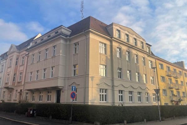 Prenájom bytu 2-izbový 72 m², J. V. Sládka, Teplice Prenájom bytu 2-izbový 72 m², J. V. Sládka, Teplice