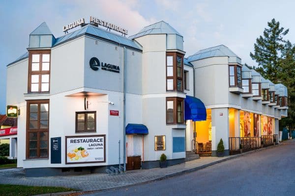 Prenájom nebytového priestoru 229 m², Střížovská, České Budějovice Prenájom nebytového priestoru 229 m², Střížovská, České Budějovice