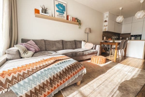 Prenájom bytu 3-izbový 78 m², Nejedlého, Dúbravka Prenájom bytu 3-izbový 78 m², Nejedlého, Dúbravka