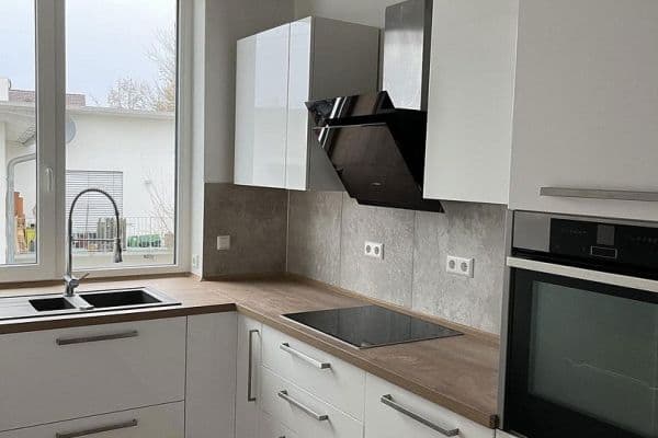 Prenájom bytu 2-izbový 68 m², Günzburg, Bavorsko Prenájom bytu 2-izbový 68 m², Günzburg, Bavorsko